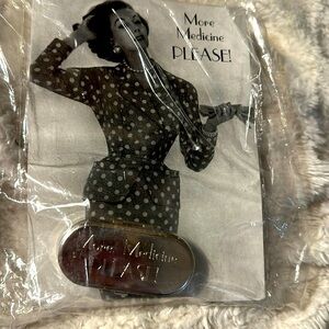 NIP Beauchamp “More Medicine Please” Silver Oval Pillbox